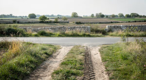 Tarn : un cycliste de 71 ans tué dans une collision avec un tracteur à Mouzieys-Teulet