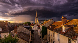 Vigilance jaune orages en Nièvre : prudence recommandée de 16h à 20h
