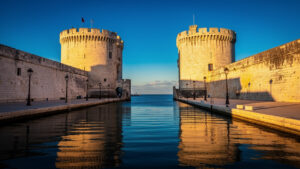 Villepin à La Rochelle : Falorni, Vieux-Port et pré-campagne 2027