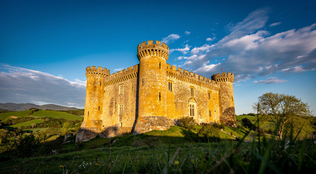 Week-end en Lozère : 8 Mai, marché artisanal à Mende et château