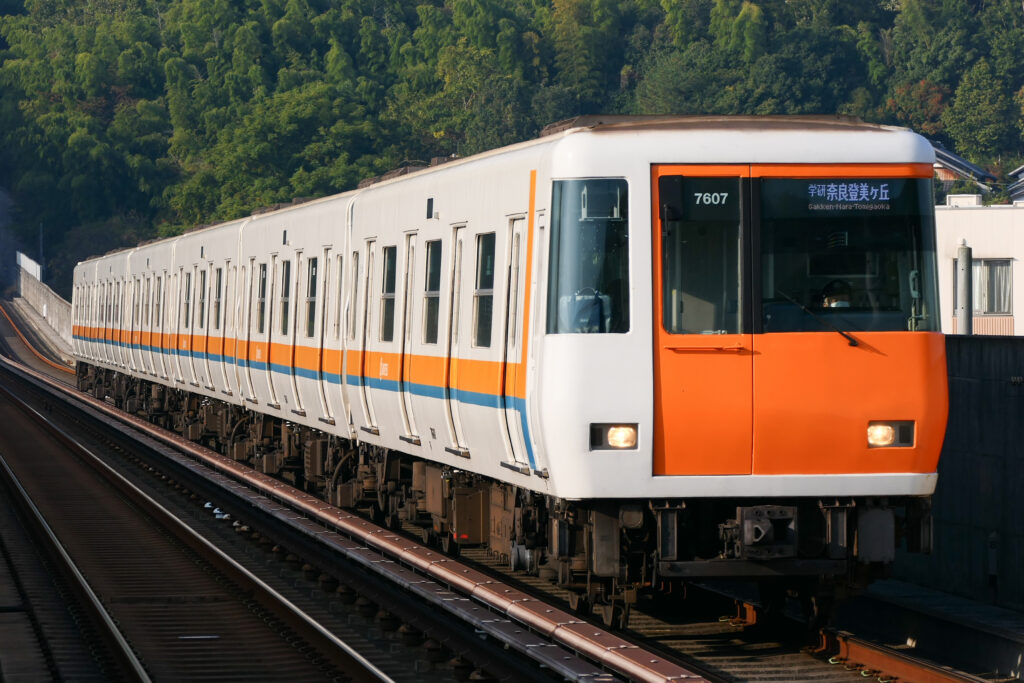 7000 Series