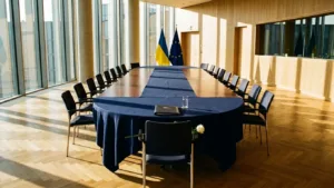 Adhésion de l'Ukraine à l'UE : Bruxelles ouvre enfin le cluster des « fondamentaux » à Luxembourg