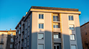 Ajaccio : l&rsquo;État soutient à 1,6 M€ la rénovation de la résidence Cala di Sole