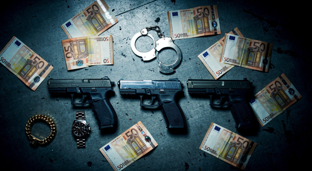 Alpes-Maritimes : 10 interpellations, 1,475 M€ saisis dans un réseau criminel international