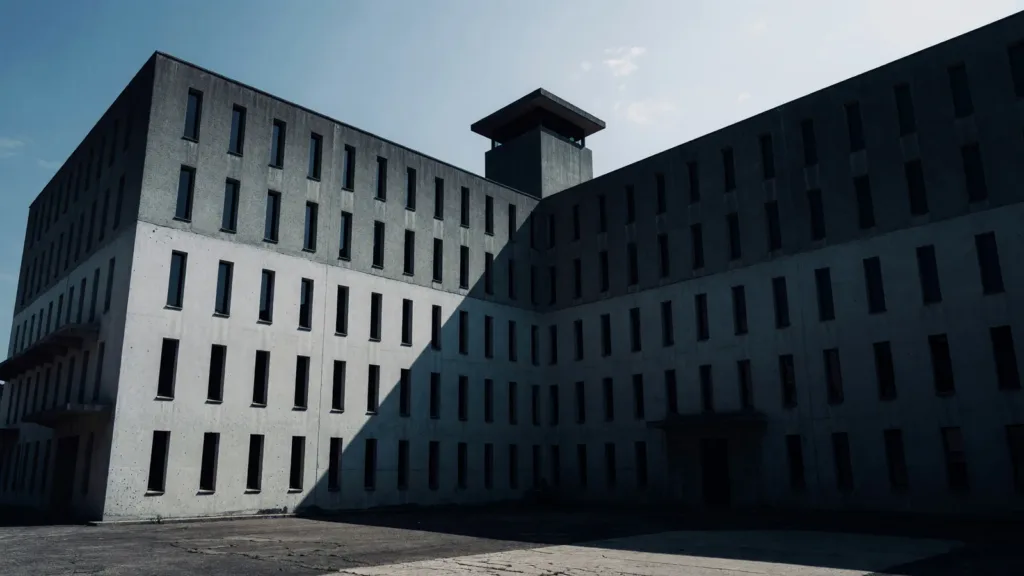 Angoulême : trois matelas par cellule, la prison en état d'urgence