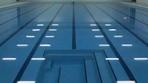Apprentissage de la natation : l&rsquo;accès aux piscines scolaires se dégrade, l&rsquo;exemple d&rsquo;Épinal