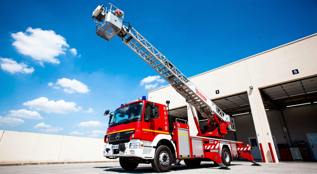 Arpajon : pompiers et police nationale réunis pour les portes ouvertes du CIS