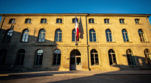 Aurillac : la DDFIP du Cantal recrute 3 apprentis en impôts, communication et comptabilité