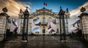 Béthune : une exposition photo gratuite sur les grilles du sous-préfet pour les entreprises du patrimoine vivant