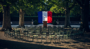 Bordeaux : Barrot ouvre l&rsquo;Agora citoyenne DiploNation dans les jardins de la mairie