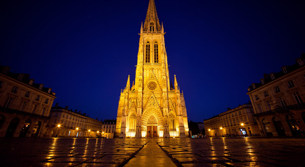 Bordeaux : la flèche Saint-Michel rouvre après cinq ans de restauration