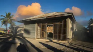 Canal+ Réunion-Mayotte : grève illimitée avec 85 % de participation, les boutiques fermées à Mayotte