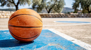 Carpentras : l&rsquo;Athlétic basket clôture sa saison au tournoi &lsquo;salade&rsquo; du gymnase Vincent-Gras