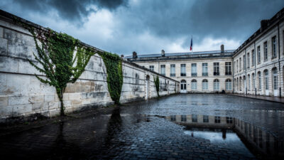 Charente-Maritime : la préfecture rend hommage à l&rsquo;adjudant Dorian Larigaudrie