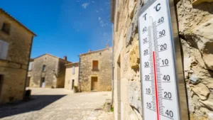 Charente-Maritime : le préfet Michel Prosic appelle à la vigilance face à la canicule