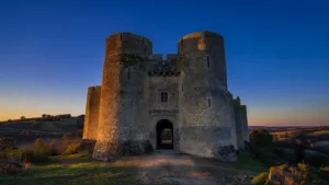 Château de Boussac : mise en lumière et cinéma en plein air pour l&rsquo;été 2026