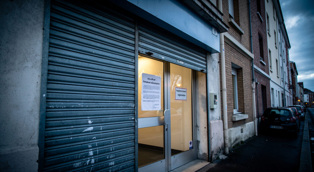 CODAF 93 : 8 établissements contrôlés, 5 interpellations à Montreuil et Bondy