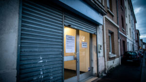 CODAF 93 : 8 établissements contrôlés, 5 interpellations à Montreuil et Bondy
