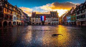 Colmar : une centaine de manifestants contre le banquet du Canon français