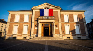 Creil : le maire Omar Yaqoob ouvre la mairie aux habitants le 14 juin