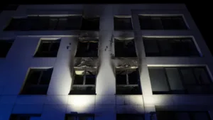 Créteil : après une dispute, un homme met le feu à son appartement, l&rsquo;incendie se propage