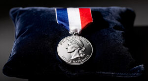 Créteil : cérémonie de remise de médailles aux policiers à l&rsquo;Hôtel de Police