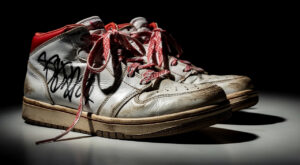 Élan Chalon : 3 paires de baskets dédicacées par Jeremiah à gagner