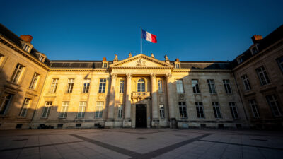 Épinal : l'État et le Conseil départemental réunissent les acteurs de la jeunesse vosgienne