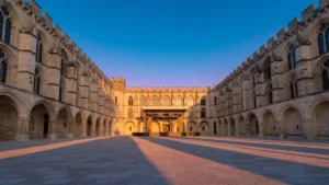 Festival d&rsquo;Avignon 2026 : le Collectif XY et ses 22 acrobates investissent le Palais des papes