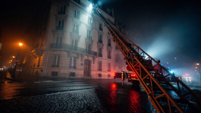 Grenoble : incendie criminel au salon Queen Hair, une douzaine d'habitants évacués