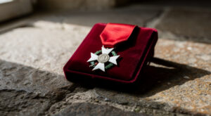 Guy Crosnier, maire de La Forêt-Sainte-Croix, décoré de la Légion d&rsquo;honneur