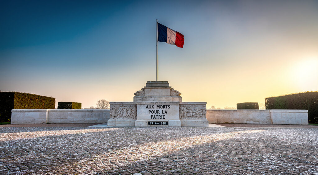 Hauts-de-Seine : Olivier Delcayrou préside la cérémonie d'hommage aux morts pour la France en Indochine