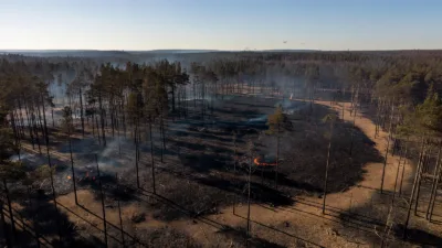 Incendie à Ménétréol-sur-Sauldre : 30 hectares ravagés, le feu sous haute surveillance