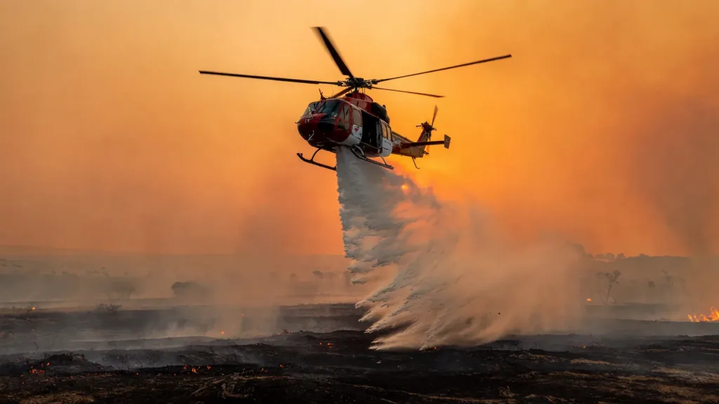 Incendie au Cap Lahoussaye à Saint-Paul : 56 hectares détruits, le feu est éteint