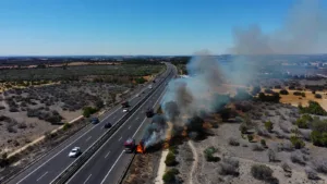Incendie près de Carcassonne : l&rsquo;A61 coupée, des perturbations jusqu&rsquo;à Toulouse