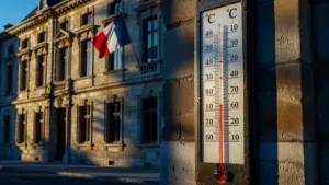 Jura : vigilance rouge canicule, le préfet rappelle les consignes pour les baignades et le sport