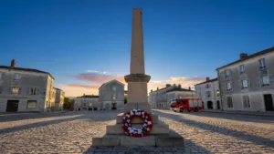 La Châtaigneraie : hommage et défilé pour le 76e congrès des sapeurs-pompiers