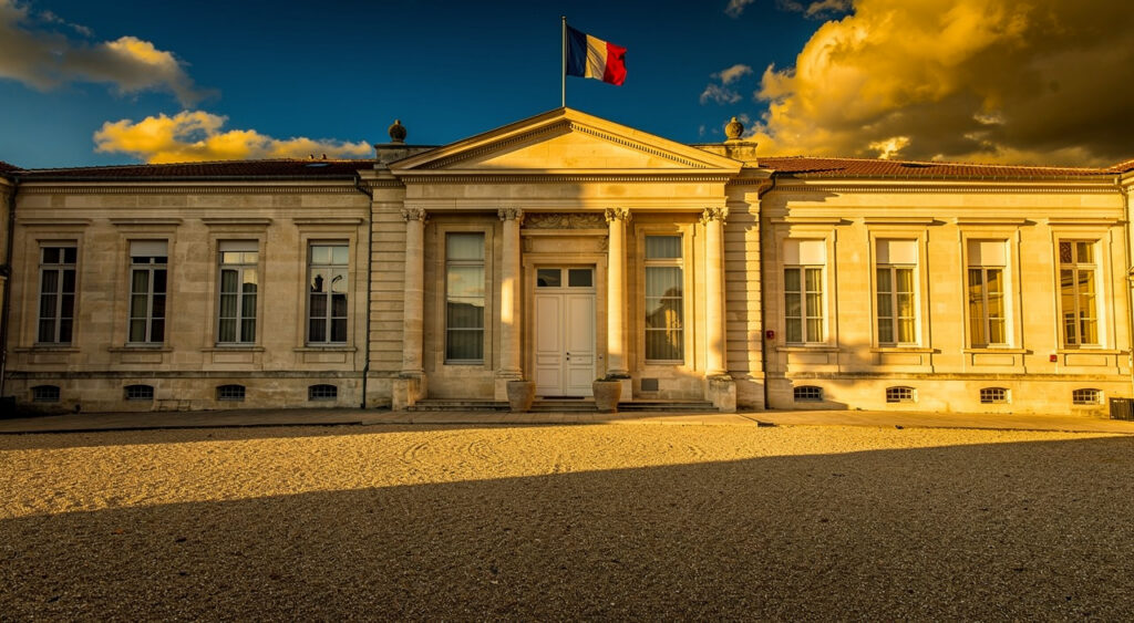 La préfecture du Gers accueille Raphaëlle Tulâne, élève de l'INSP, pour cinq mois