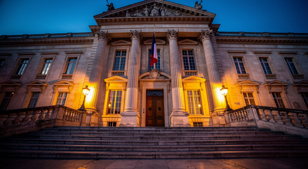 La Rochelle : Falorni demande des renforts CRS au ministre et conditionne son action à la lutte contre le narcotrafic
