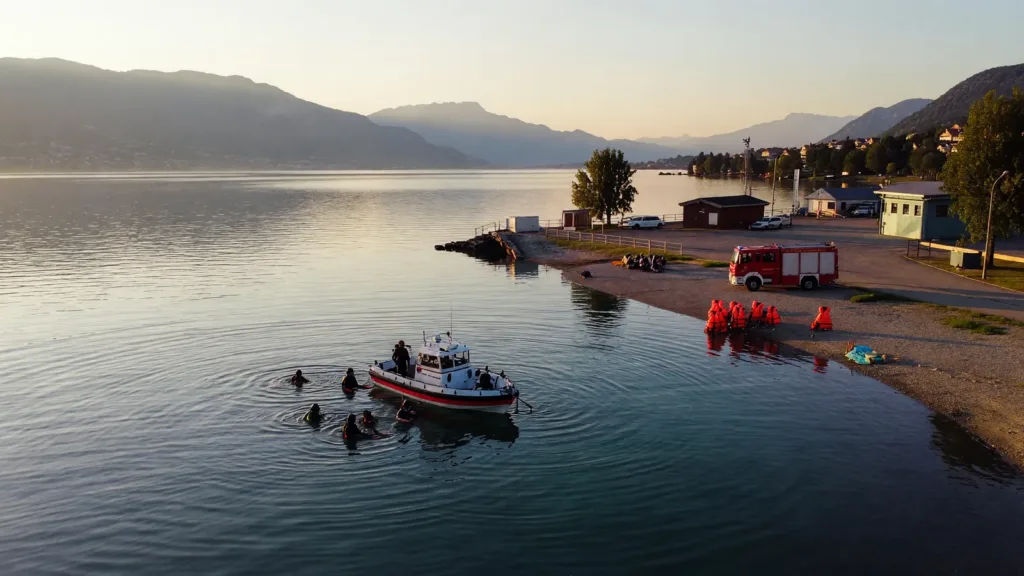 Lac d'Annecy : un mort et un disparu après une double noyade aux Marquisats