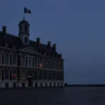 Lille : minute de silence au conseil municipal pour Lyhanna et Noahm