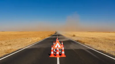 Loir-et-Cher : la D2020 coupée à Theillay après une collision entre un poids lourd et une voiture