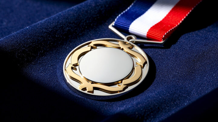 Lyon : 4e cérémonie d'honneur pour la police municipale à l'Hôtel de Ville