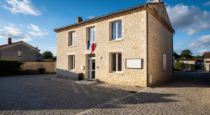 Ménigoute : inauguration de la Maison de l&rsquo;Enfance et de la Famille par la sous-préfète