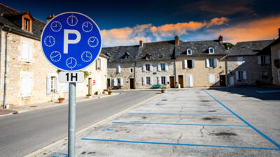 Millau : stationnement gratuit le samedi après-midi et places bleues à 1h dès le 1er juillet