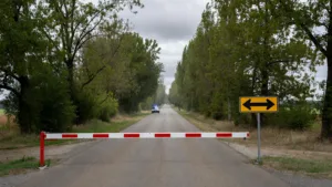 Mont-de-Marsan : des munitions non explosées découvertes sur la BA 118, routes coupées