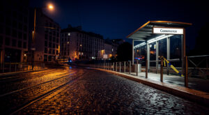 Nantes : 5 sachets de cannabis saisis dans le tram à l&rsquo;arrêt Commerce