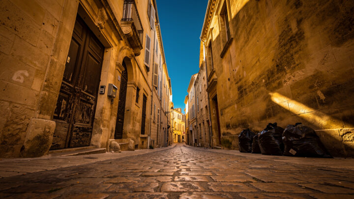 Nîmes : la mairie veut plafonner les Airbnb à 90 jours et renforcer les contrôles