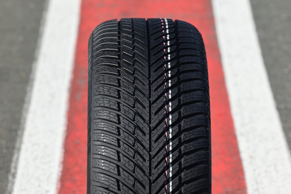 Nokian Seasonproof 2