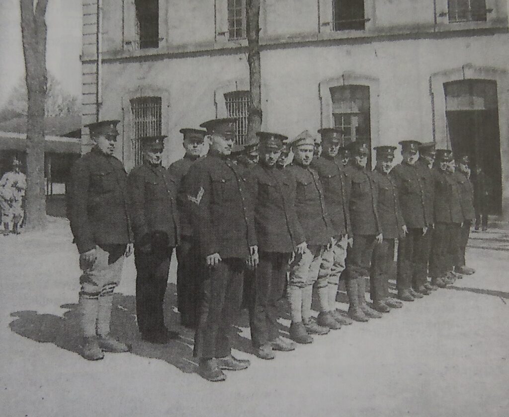 Le Mans : le 109e anniversaire de l&rsquo;Armée polonaise commémoré avec le préfet Jallet